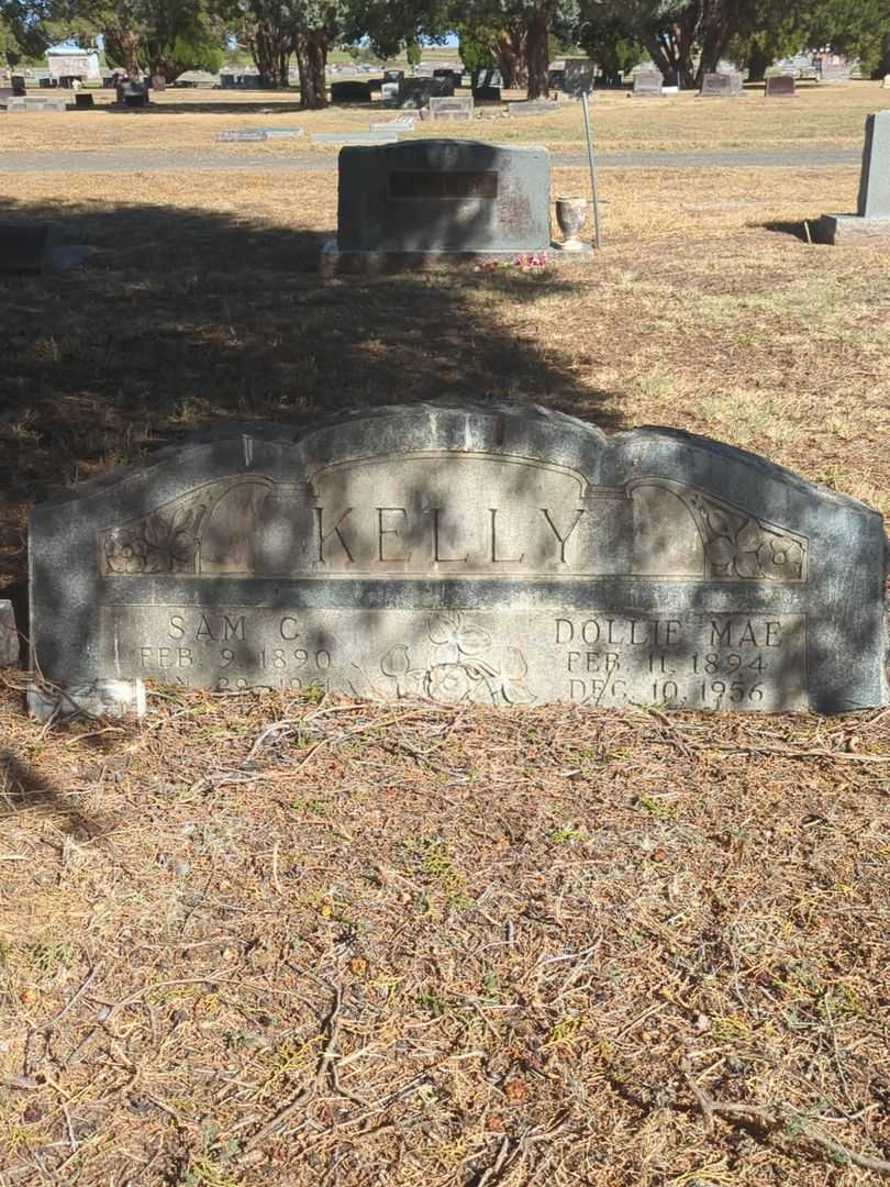 Dollie Mae Kelly's grave. Photo 2