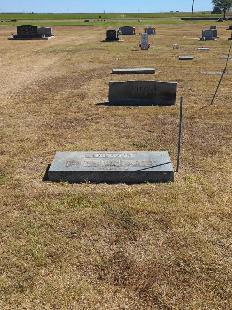 Jim H. Emerson's grave. Photo 2