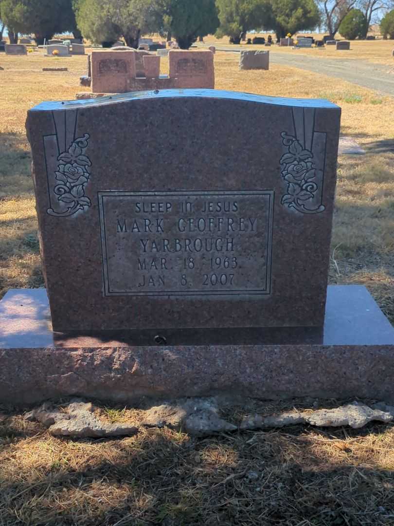 Mark Geoffrey Yarbrough's grave. Photo 2