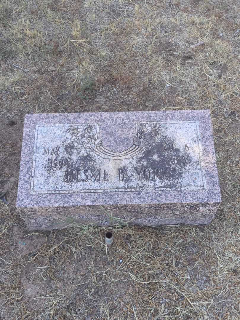 Essie Vera York's grave. Photo 2