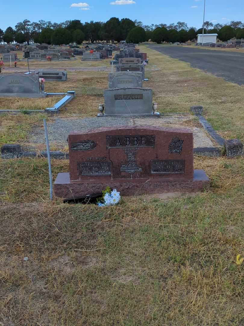 Berta Ezell Abbe's grave. Photo 2