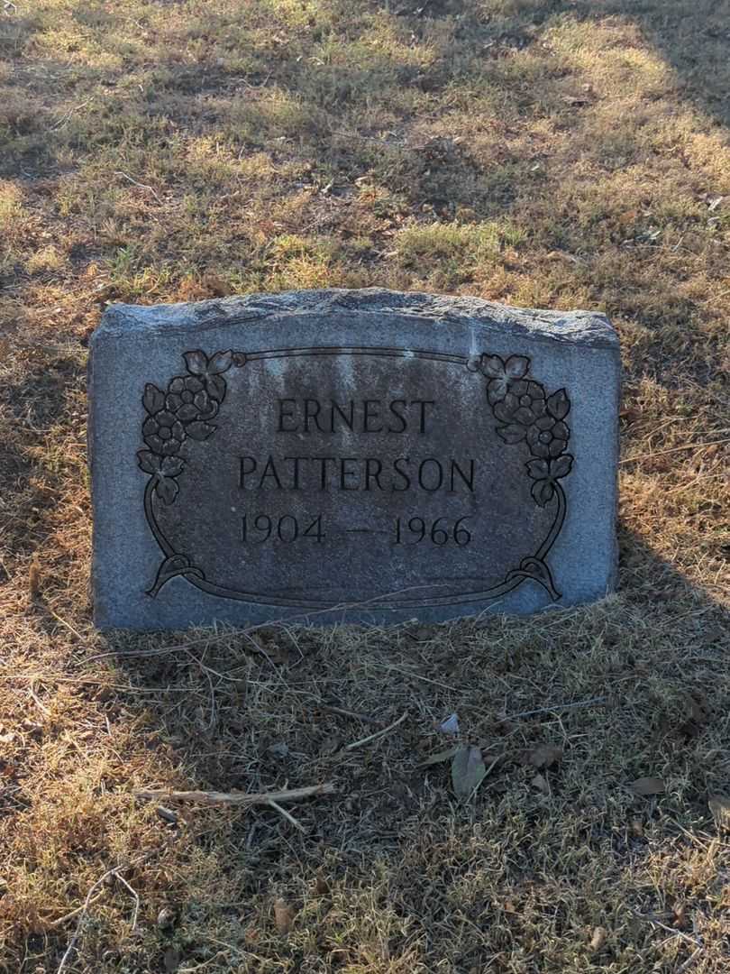 Ernest Patterson's grave. Photo 2