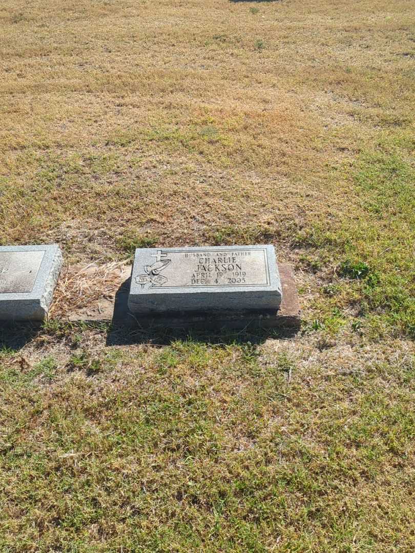 Charlie Jackson's grave. Photo 2