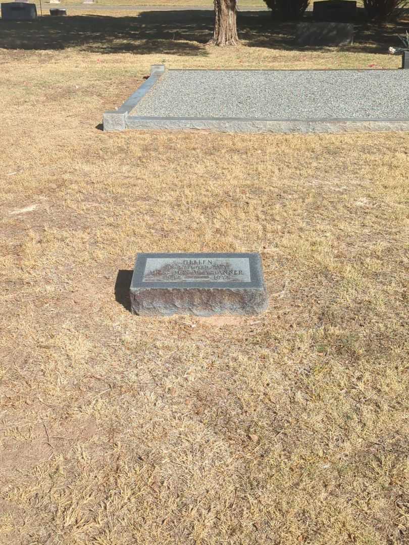 Hellen Tanner's grave. Photo 1