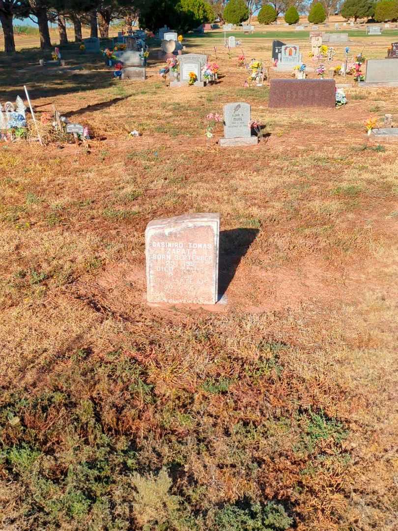 Casimiro Tomas Zapata's grave. Photo 2
