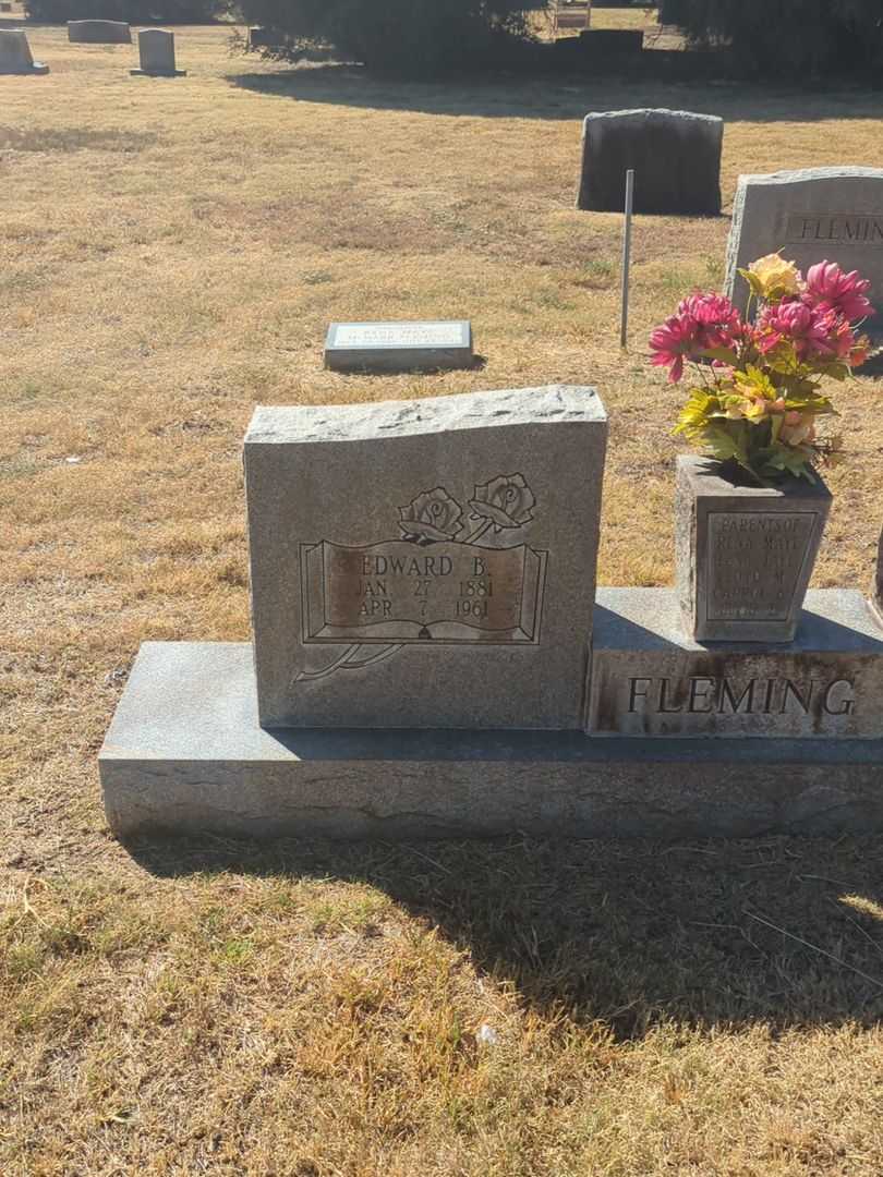 Edward B. Fleming's grave. Photo 2
