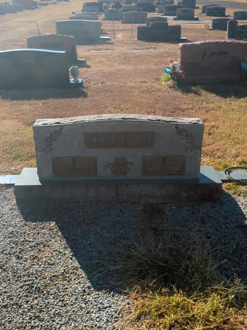 J. C. O'Brien's grave. Photo 2