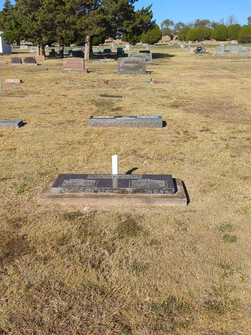 Jack J. Baker's grave. Photo 2