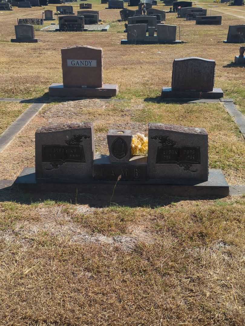 Josephine Lamb's grave. Photo 2