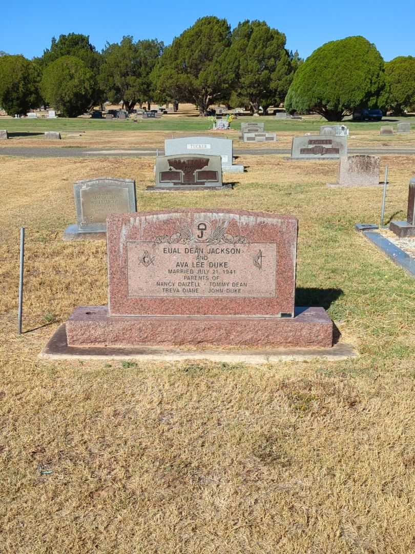 Eula Dean Jackson's grave. Photo 2
