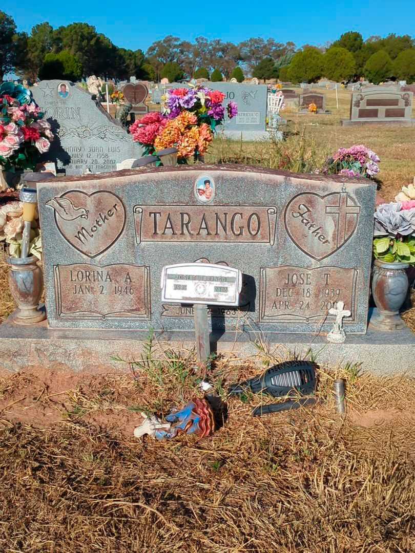 Jose T. Tarango's grave. Photo 1