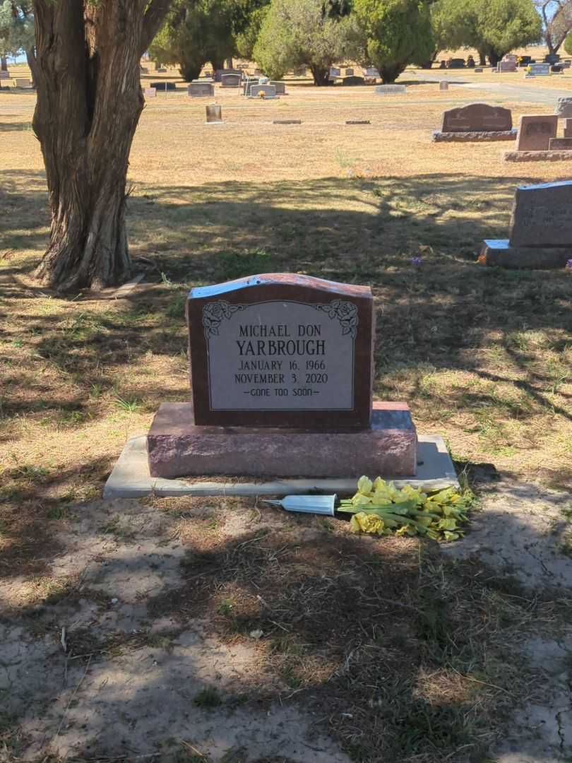 Michael Don Yarbrough's grave. Photo 1