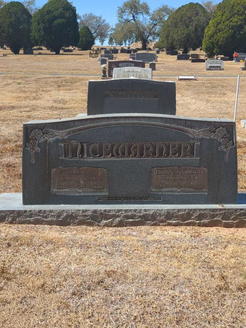 Geneva Famuliner Nicewarner's grave. Photo 2