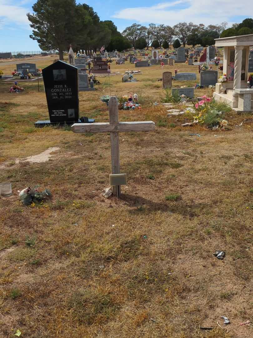 Yondon Jerod Dancer's grave. Photo 2