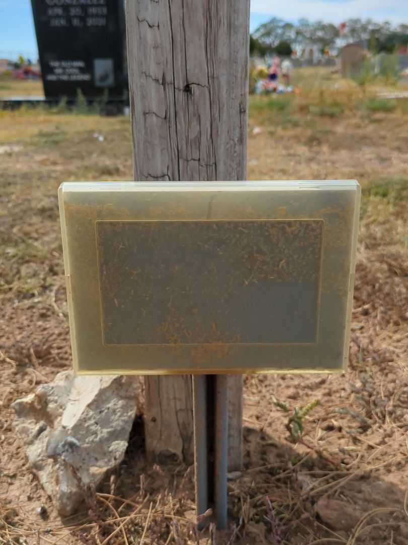 Yondon Jerod Dancer's grave. Photo 1