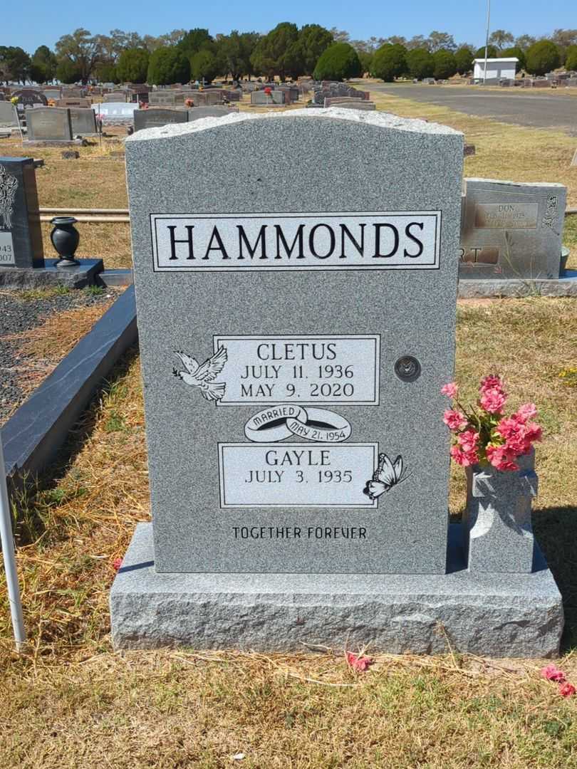 Cletus D. Hammonds's grave. Photo 1