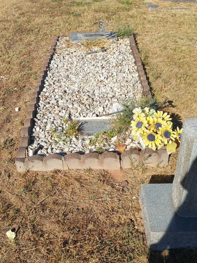 Mary Anita Baisden's grave. Photo 3