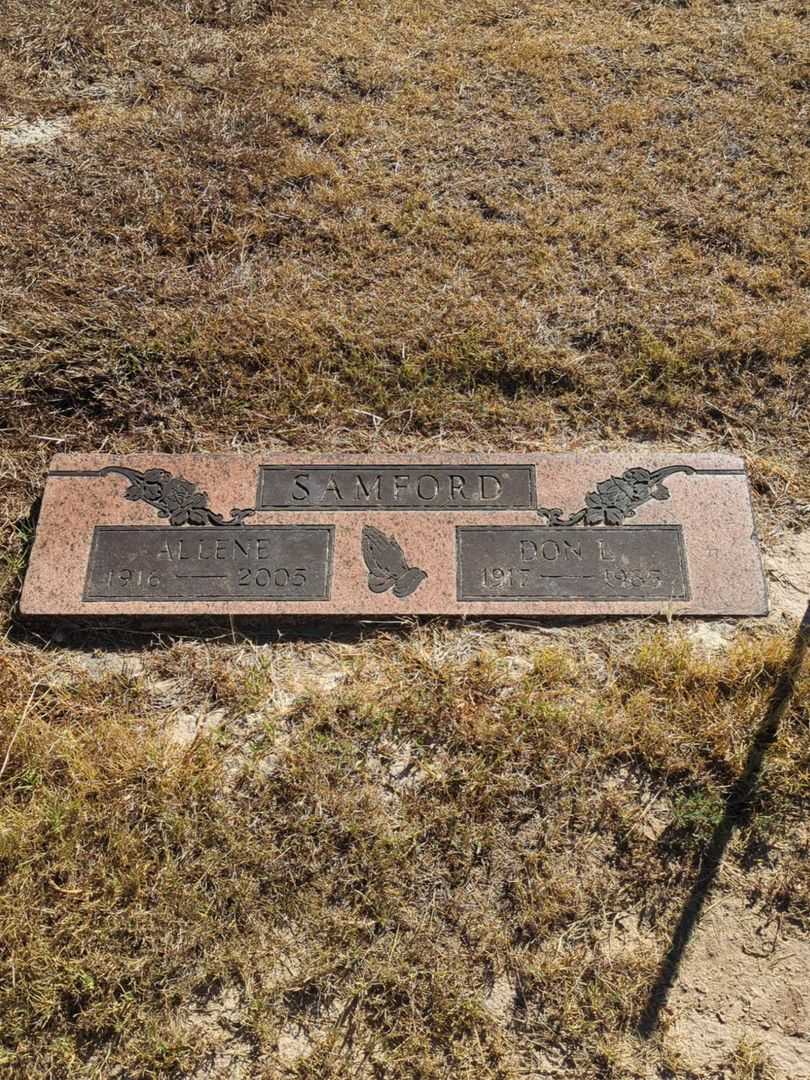 Don L. Samford's grave. Photo 1