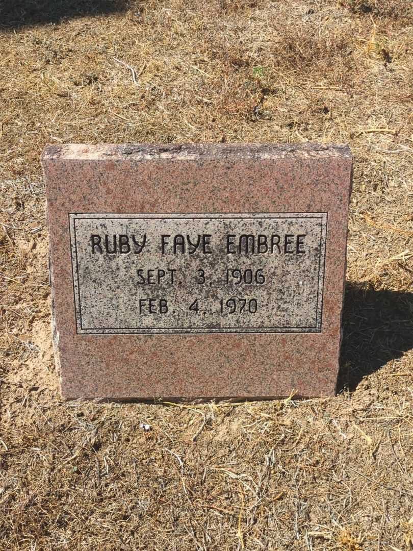 Ruby Faye Embree's grave. Photo 2